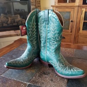 Ariat Cowboy Boots
